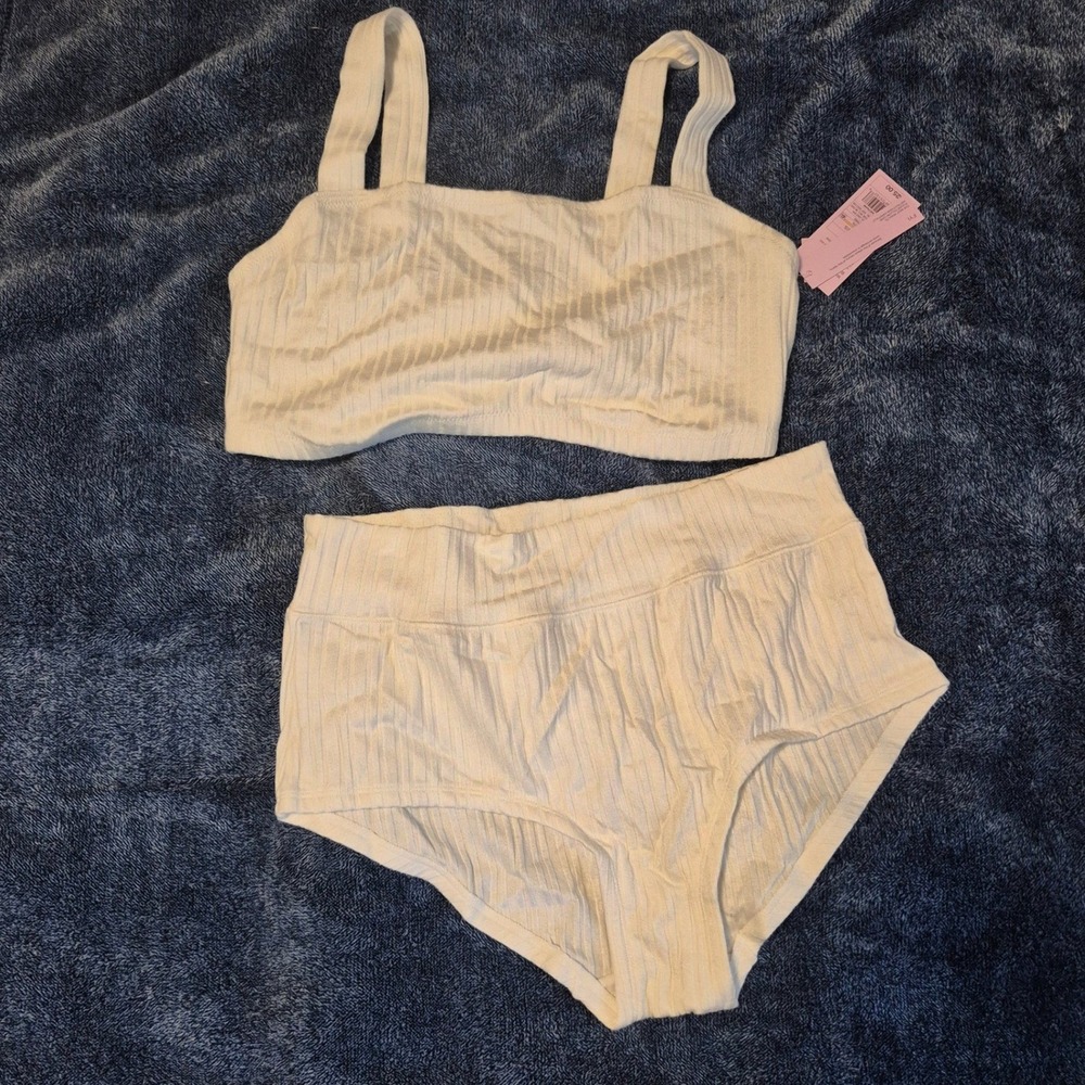 Wild Fable Womens Ribbed 2 Piece Lounge Set Cream Bralette and Briefs XXL NWT